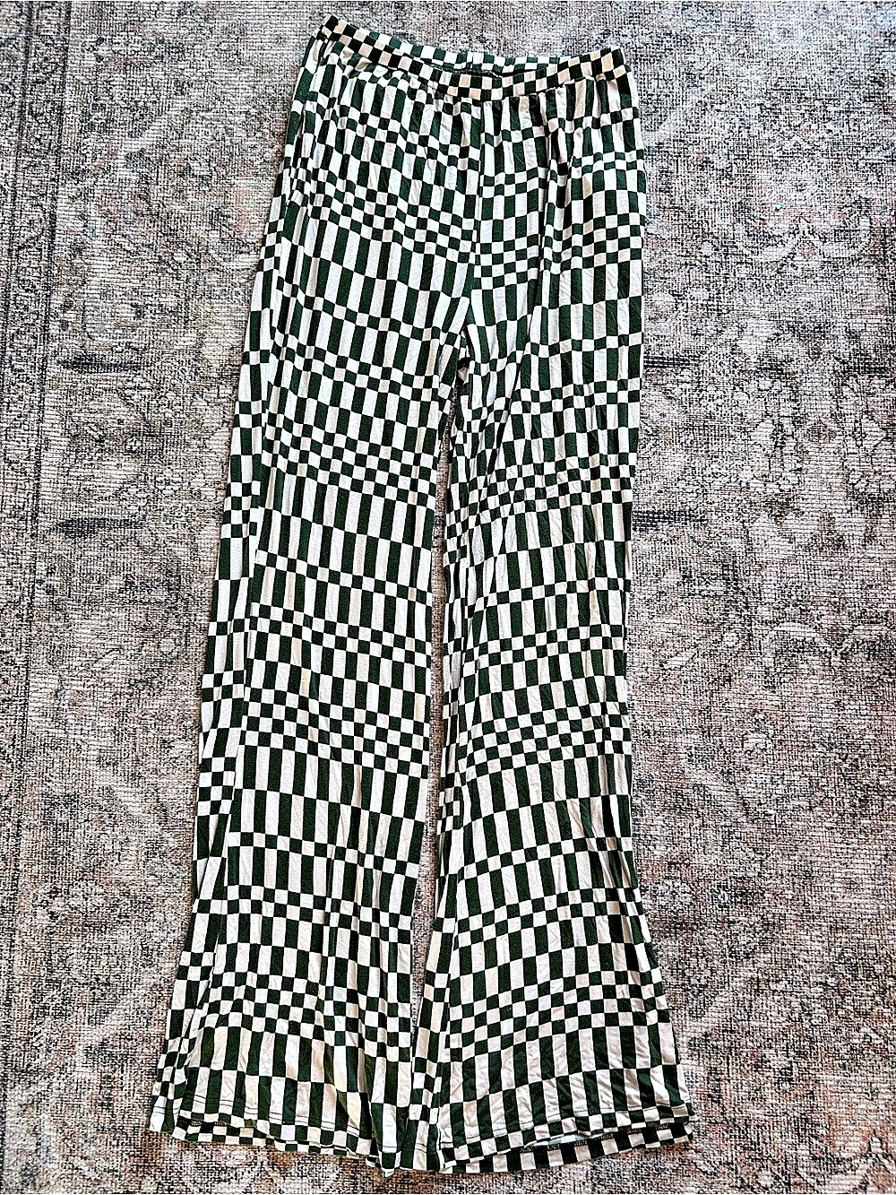 Everyday Lesure Checkered Wide Leg Pants in Green & White Size Medium